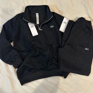 ALO Yoga Men's Black Zip-Up Sweater